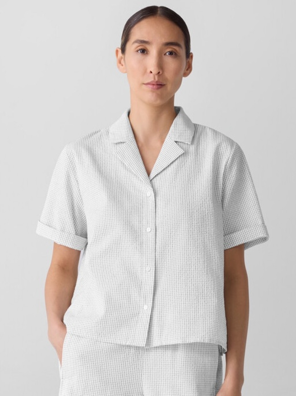 EILEEN FISHER Gingham Check Short-Sleeve Organic Cotton Ripple Notch Shirt - Picture 2 of 8